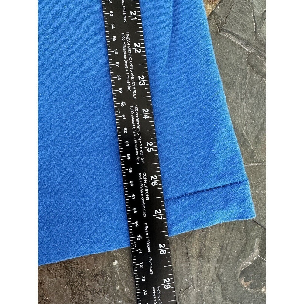 Screen Stars Best Shirt Sz L Husky Dog 90’s Alaska Blue Single Stitch Sl… - Picture 9 of 9